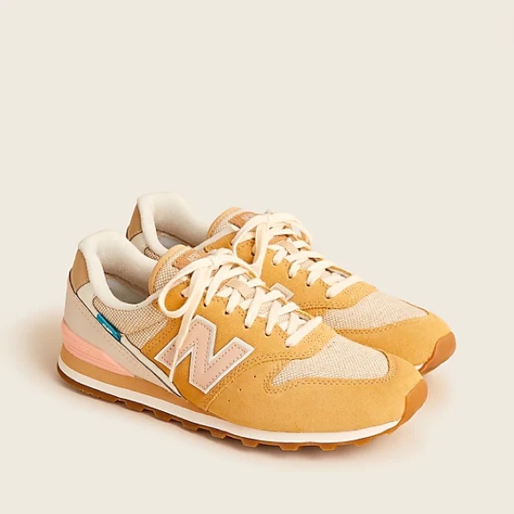 New Balance 996 sneakers